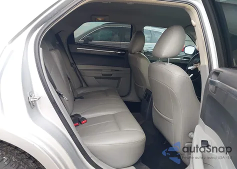 2007 Chrysler 300 Touring z USA, uszkodzony, nr VIN 2C3KA53G47H752676